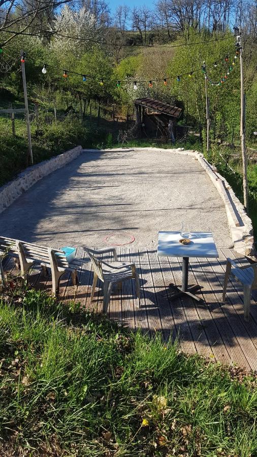 Maison Isolee Dans Les Vignes Et Les Bois Holiday home